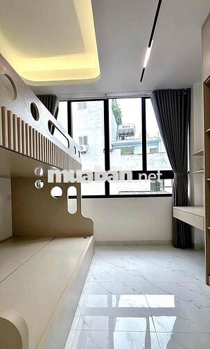 CHO THUÊ CĂN HỘ GIƯỜNG TẦNG BAN CÔNG CỬA SỔ NGAY TOÀ KEANGNAM