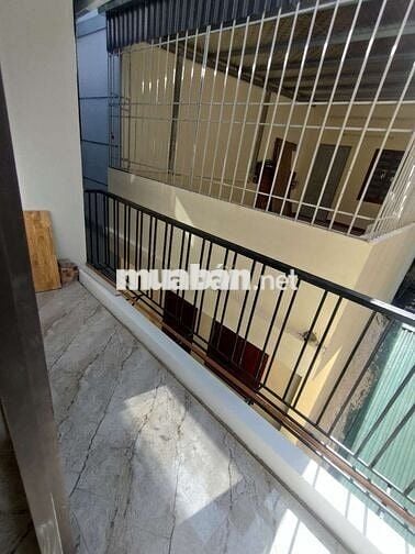 Chính chủ bán nhà  ngõ 166 tân mai