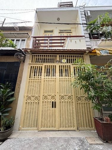 Cho thuê nhà đẹp 1 trệt 1 lầu hẻm 4m Lê Liễu cách mặt tiền 20m