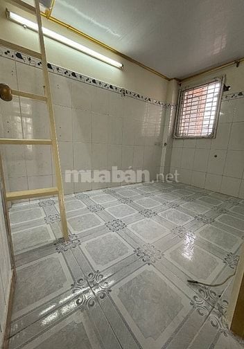 Cho thuê nhà đẹp 1 trệt 1 lầu hẻm 4m Lê Liễu cách mặt tiền 20m