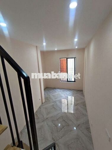 Chính chủ bán nhà  ngõ 166 tân mai