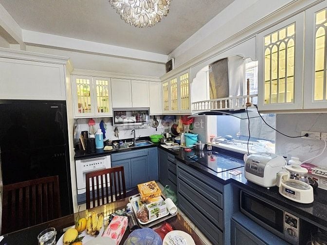 Phố Xuân Thuỷ Cầu Giấy – Ô Tô – 158 M2 – 4 T– MT 25 M – Giấ 39.3 Tỷ.  