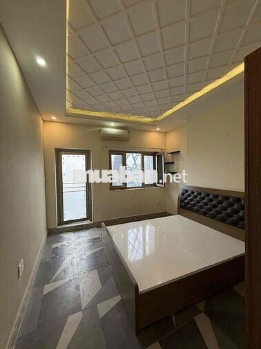 NHÀ 6 PHÒNG MẶT TIỀN KINH DOANH VĂN THÂN