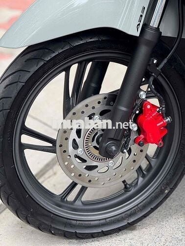 SH 160i ABS XXM LIKE NEW 800km