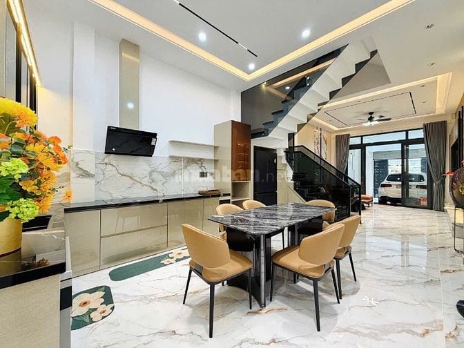 Nhà mặt tiền siêu Vip giá mềm nhất GV