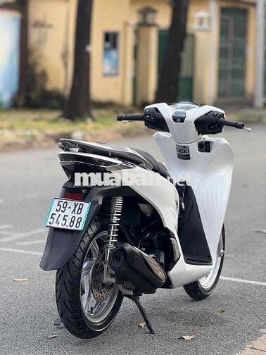 SH 160i ĐK CUỐI 2024 LIKE NEW BSTP