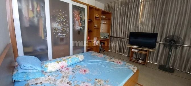 Siêu vị trí, Mặt tiền đường LÝ NAM ĐẾ Quận 11 (ngang 4,5m) 6 tầng 