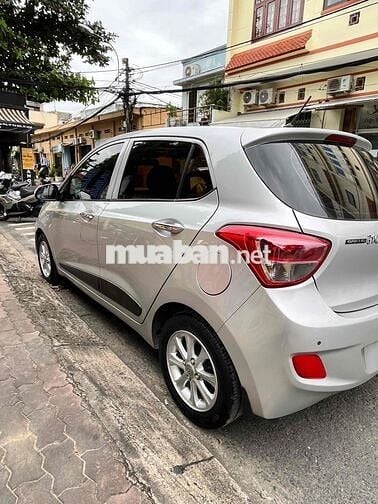 Hyundai i10 Bạc Số sàn 90000 km