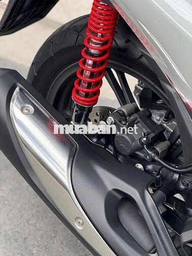 SH 160i ABS XXM LIKE NEW 800km