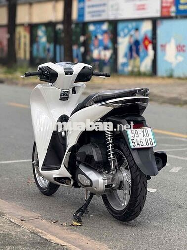 SH 160i ĐK CUỐI 2024 LIKE NEW BSTP