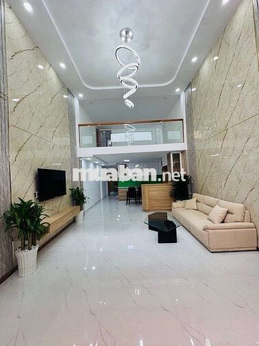 Nhà Tên Lửa , 4 tầng , 77m2 , xe hơi tới nơi , dọn vô ở ngay nhé