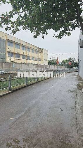 BÁN NHÀ MẶT TIỀN,CĂN HỘ DỊCH VỤ KHAI THÁC NGAY,GIÁ *** THỊ TRƯỜNG