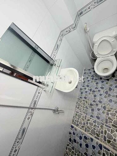 Bán nhà mới -2tầng đúc-24m2-Chợ Bình Trị Đông chỉ 3tỏi hơn chút