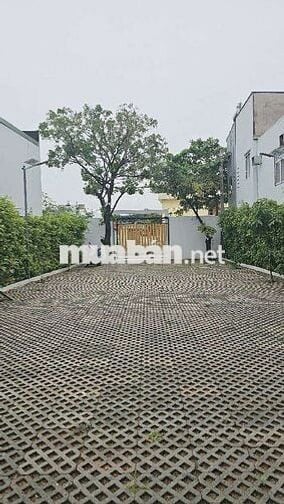 BÁN NHÀ MẶT TIỀN,CĂN HỘ DỊCH VỤ KHAI THÁC NGAY,GIÁ *** THỊ TRƯỜNG