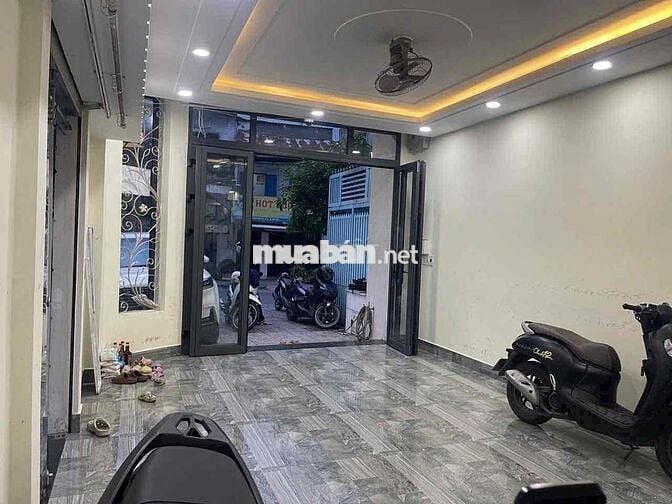 CĂN GÓC 2MT DS 18 P8 GÒ VẤP DT 4,2*16M 5PN