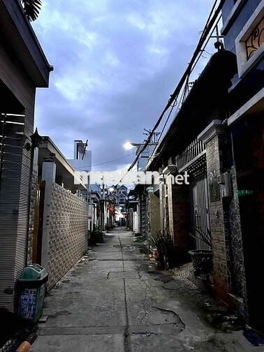 SIÊU HIẾM-RỘNG ĐẸP RẼ Ở NGAY-BÁN NHÀ 5,7x19m-2 TẦNG AN PHÚ ĐÔNG-Q.12