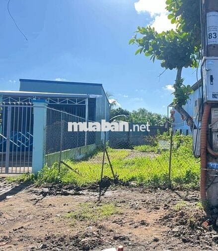 CẦN BÁN ĐẤT MẶT TIỀN QUỐC LỘ 1A, GẦN NGÃ TƯ CÁI BÈ