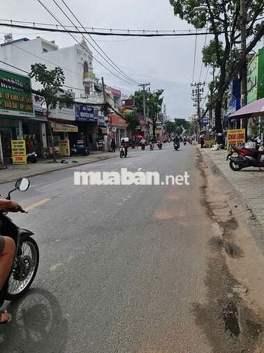 Cho thuê nhà góc 2 mặt tiền đường Lê văn thọ 4x25m 3L gần làng hoa