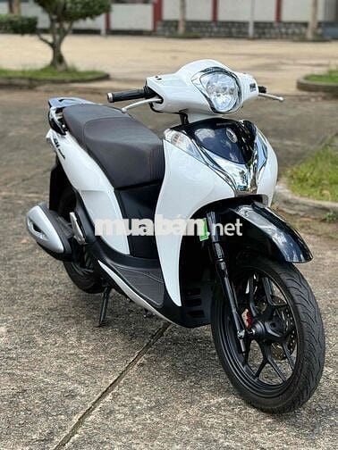 Honda SH Mode 2018 màu Trắng