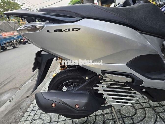 Lead 2023/4val bạc porsche full đồ chơi,chính chủ