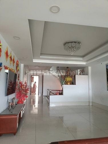 Cho thuê nhà lớn 500m2 tại 47 Linh Đông Thủ Đức, có thang máy 