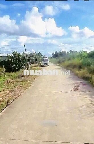 2 lô sát bên khu cn  10 x 51m x 200m tc