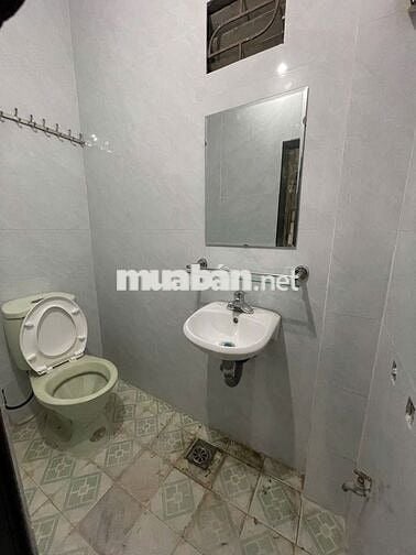 7tr500k, Cho thuê 3 phòng ngủ (hoặc 2n1k) giá 7tr500k, 23/72 Đức Diễn