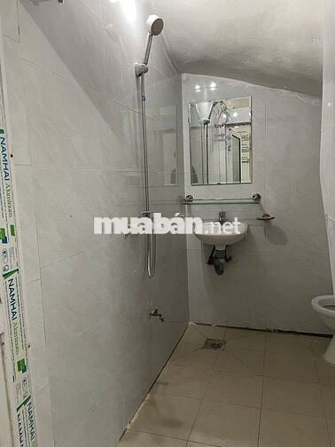 7tr500k, Cho thuê 3 phòng ngủ (hoặc 2n1k) giá 7tr500k, 23/72 Đức Diễn