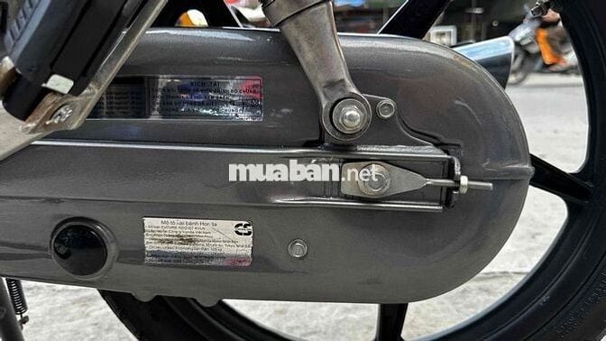 Future neo kim áo fi09 đỏ ( hỗ trợ góp )