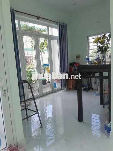 Chính chủ cần bán nhà trệt lầu.nhà xây tâm huyết chắc chắn