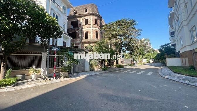 Bán Biệt Thự Vip Lideco - Nhà thô- vài bước ra Hồ