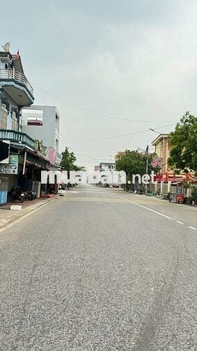Trục chính Kinh Doanh mặt đường nhựa. 73m2 Giá chỉ 3.3tỷ