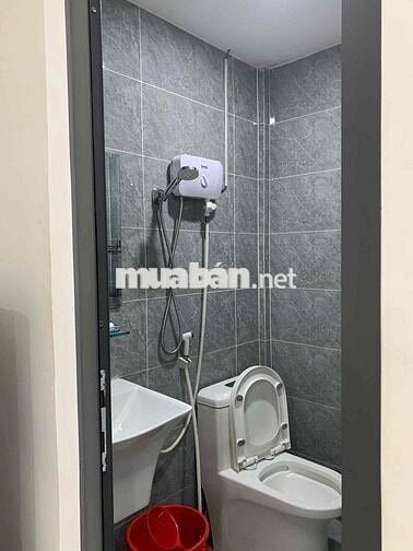 PHÒNG FULL NỘI THẤT,NGAY NGUYỄN TRÃI Q1,GẦN RẠP CHIẾU PHIM