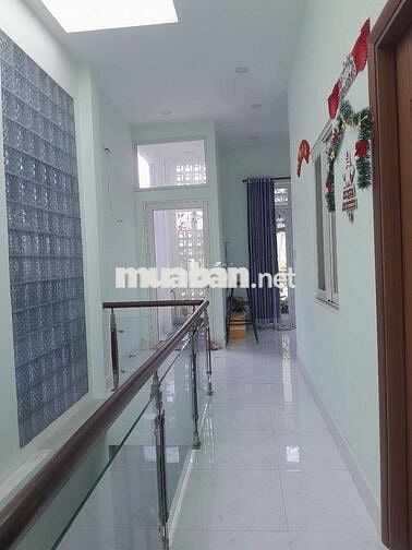 Chính chủ cần bán nhà trệt lầu.nhà xây tâm huyết chắc chắn