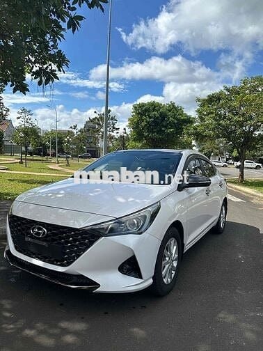 Hyundai Accent 2023 - 66000 km