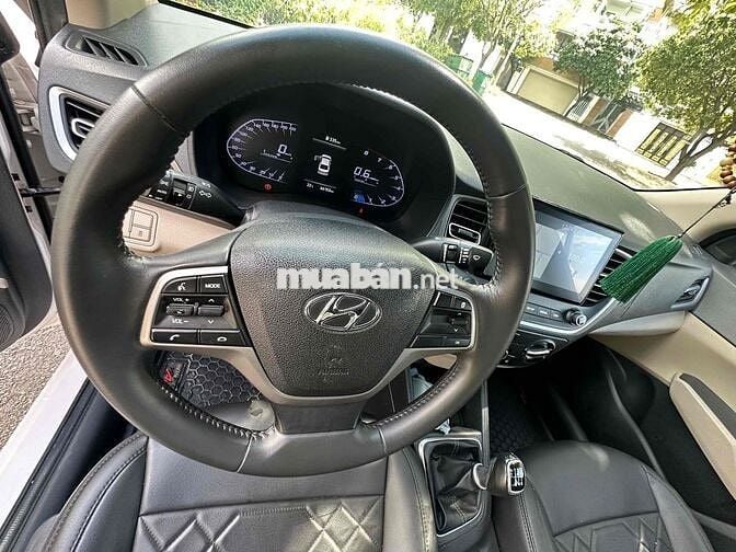 Hyundai Accent 2023 - 66000 km