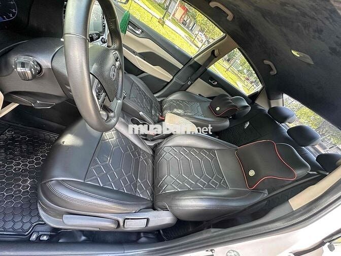 Hyundai Accent 2023 - 66000 km