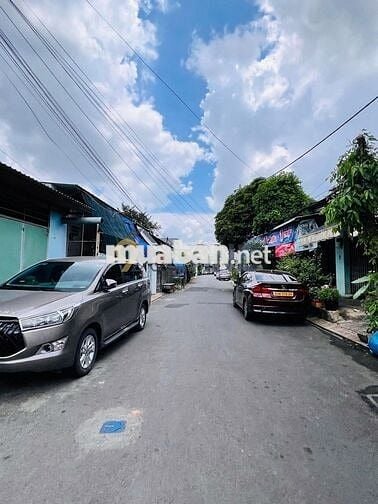 NGỘP BÁN GẤP LÔ ĐẤT HẺM 6M KẾ BÊN ĐẠI HỌC CẢNH SÁT, DT 60M2, NGANG 4M