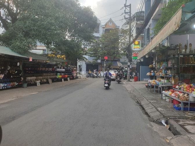 Cho thuê nhà hẻm xe hơi dân cư Thống Nhất, Phường 11, Gò Vấp