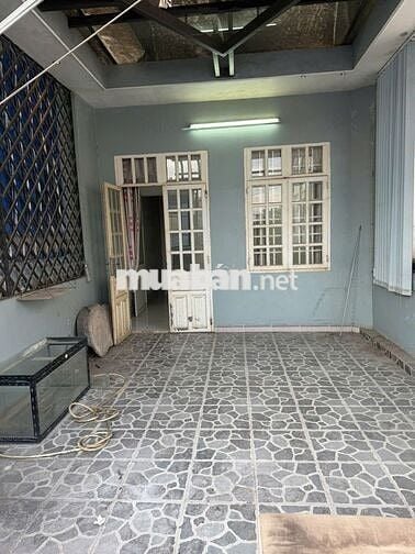 Nhà cho thuê Hẻm xe tải thông đường Mã Lò 4x17  4pn 3 wc điện 3p.