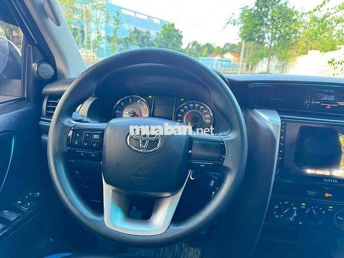 Toyota Fortuner 2020 2.4G 4x2 MT - 89000 km