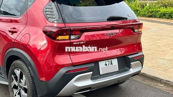 Kia Sonet 2022 Deluxe 1.5 MT - 27000 km