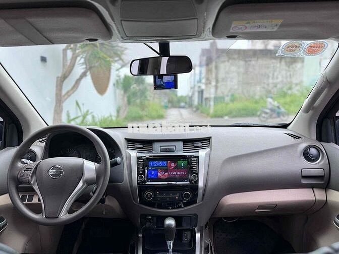 Nissan Navara 2018 EL Premium R - 102000 km