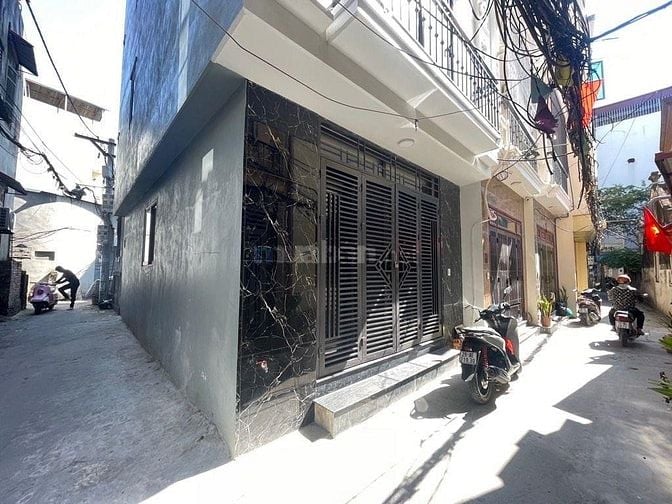 HÀ TRÌ 5 TẦNG THANG MÁY LÔ GÓC 45M2 CHỈ 9 TỶ