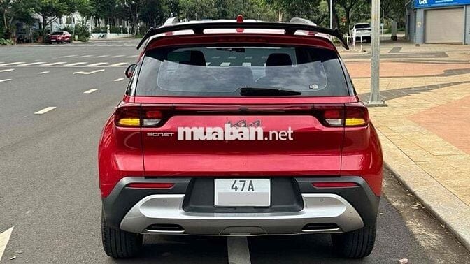 Kia Sonet 2022 Deluxe 1.5 MT - 27000 km