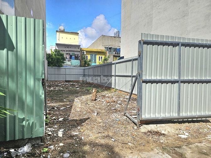 Chính chủ bán lô đất thổ cư 5x18, 2 mặt tiền trước và sau kênh Tân Hóa