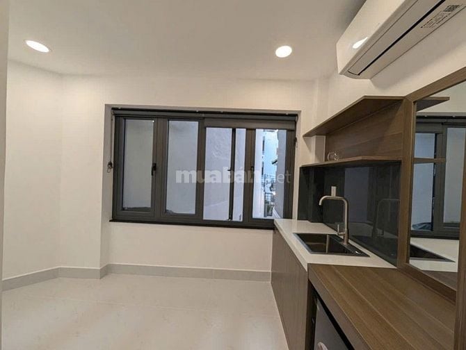 CC-CHDV HXH Phan Xích Long HH 120tr dòng tiền 45tr/th 8.x tỷ