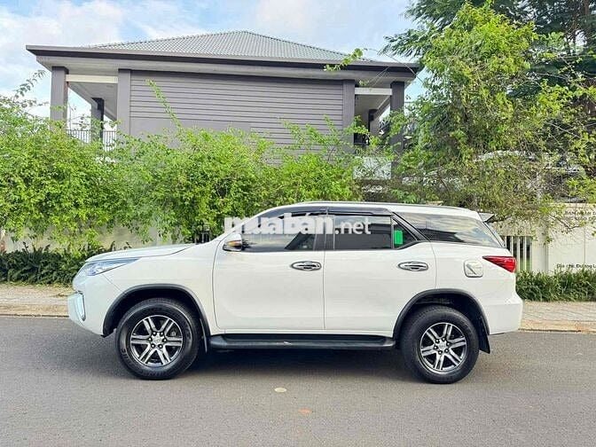 Toyota Fortuner 2020 2.4G 4x2 MT - 89000 km