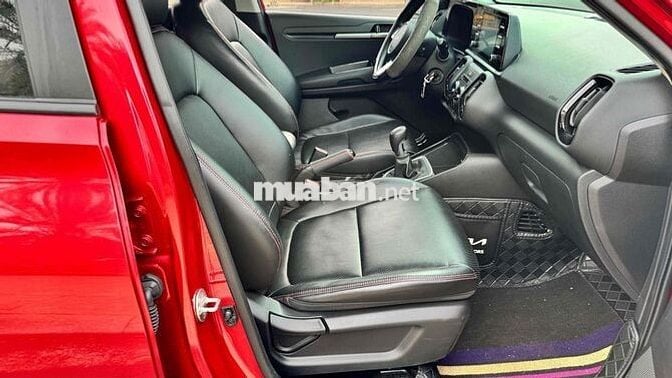 Kia Sonet 2022 Deluxe 1.5 MT - 27000 km