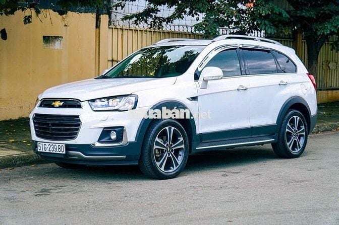 Chevrolet Captiva Revv LTZ 2016 2.4 AT 81.000 km